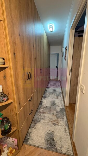 Apartament 3 camere 70mp metrou Piata Sudului cu loc parcare inclus